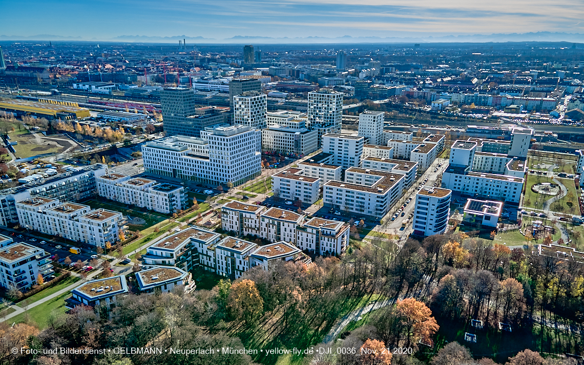21.11.2020 - Hirschgarten mit Paketposthalle in München